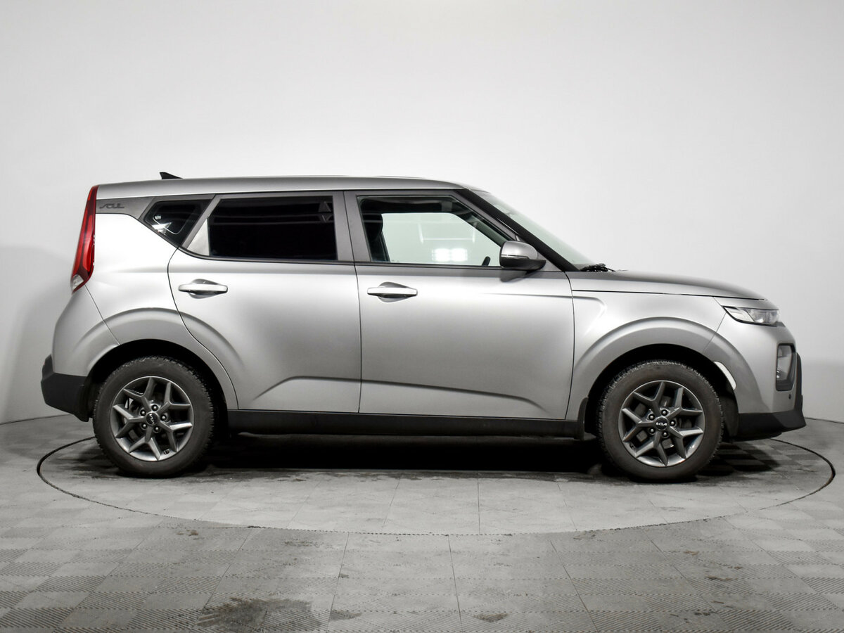 Kia Soul с пробегом — 2021 год. Фото: #3
