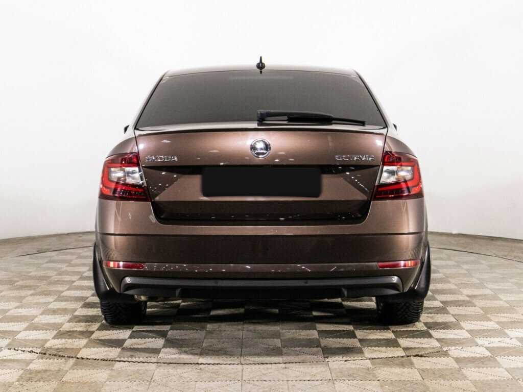 Skoda Octavia с пробегом — 2019 год. Фото: #5