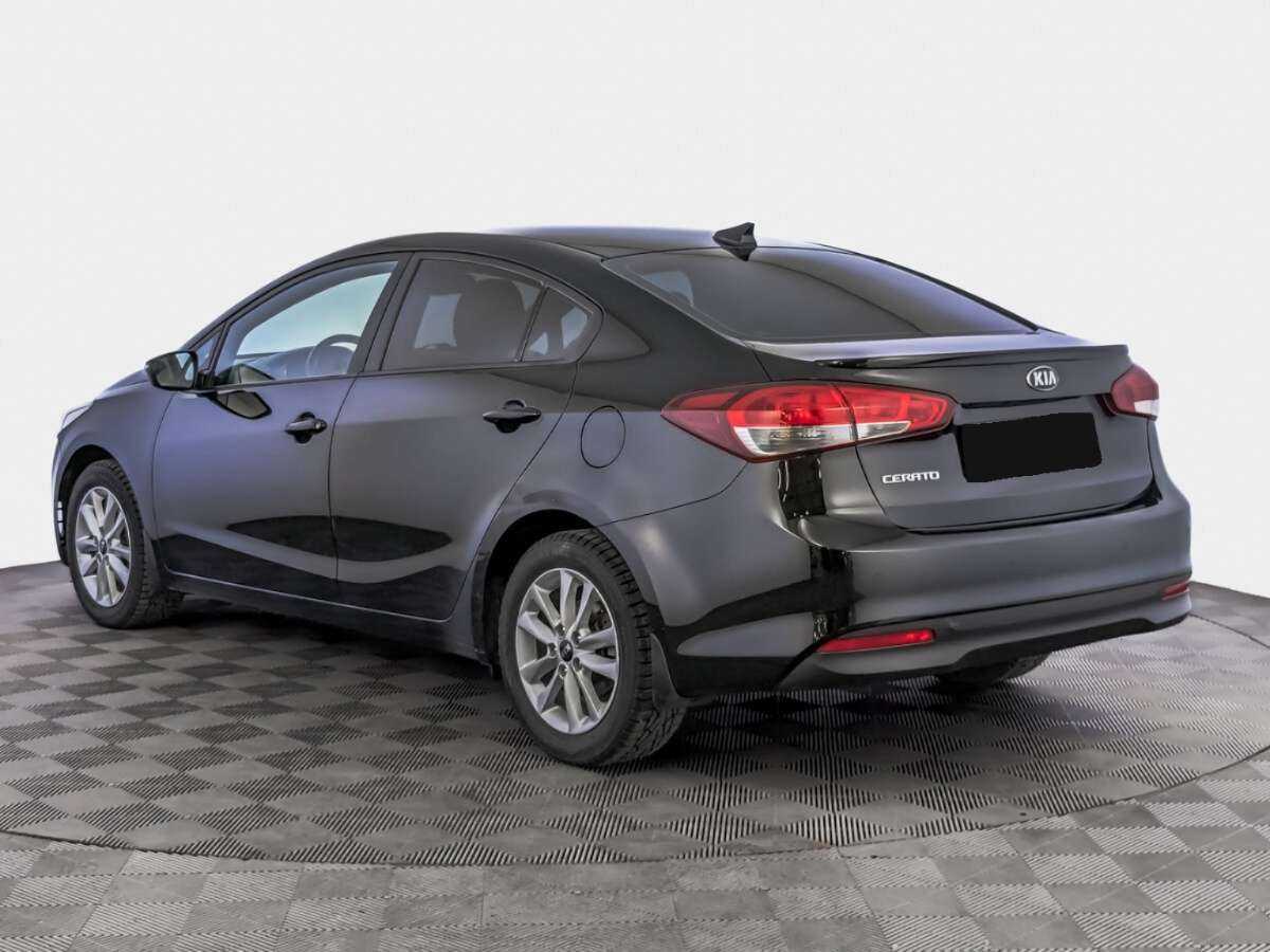 Kia Cerato с пробегом — 2017 год. Фото: #6