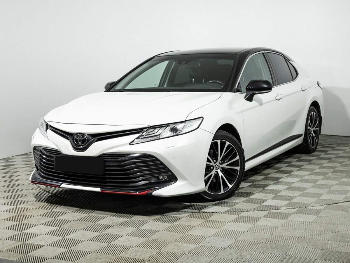 Toyota Camry с пробегом — 2020 год. Фото: #0