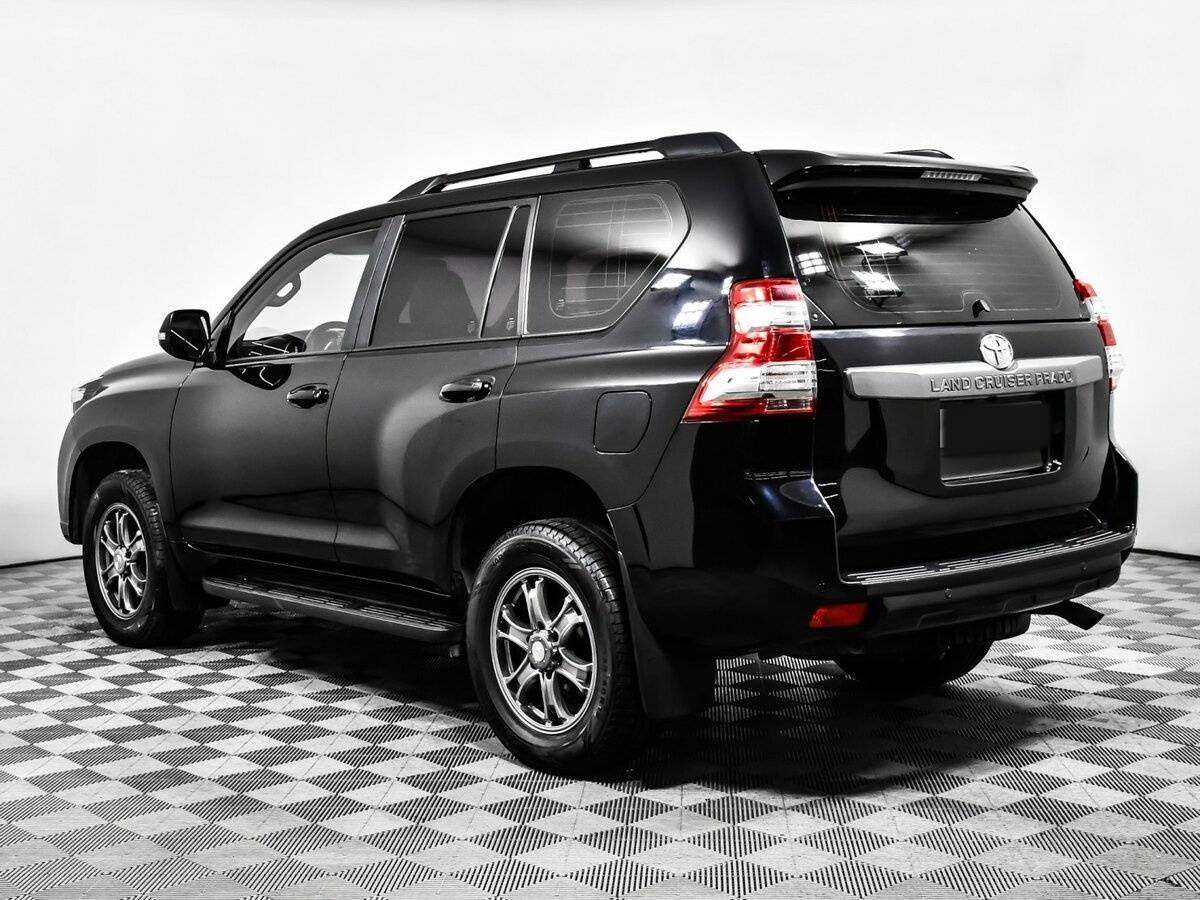 Toyota Land Cruiser Prado с пробегом — 2013 год. Фото: #5