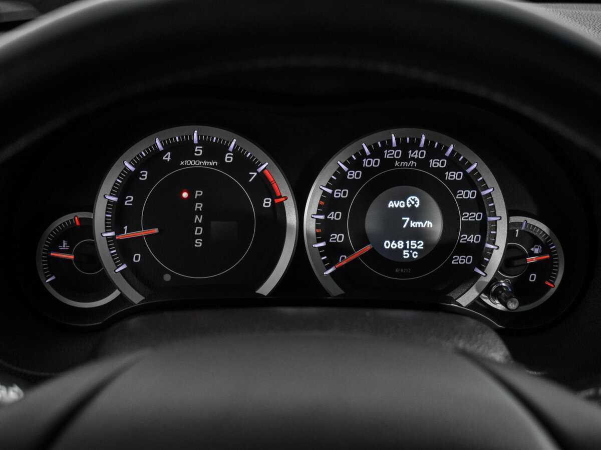 Honda Accord с пробегом — 2012 год. Фото: #20
