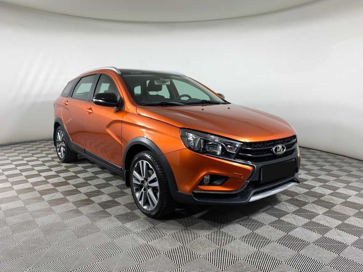 Lada (ВАЗ) Vesta с пробегом — 2021 год. Фото: #2