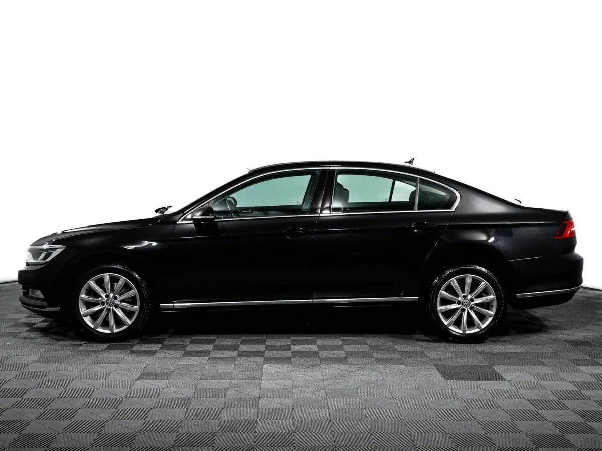Volkswagen Passat с пробегом — 2019 год. Фото: #7
