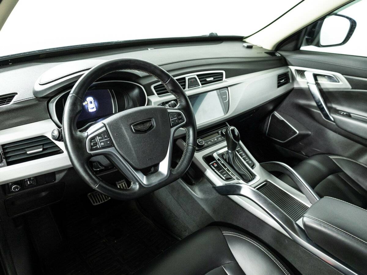 Geely Atlas с пробегом — 2018 год. Фото: #10