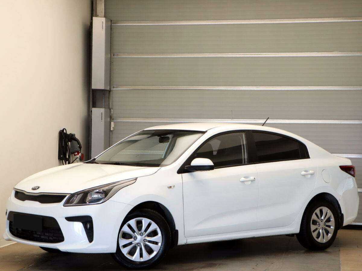 Kia Rio с пробегом — 2018 год. Посмотреть фото