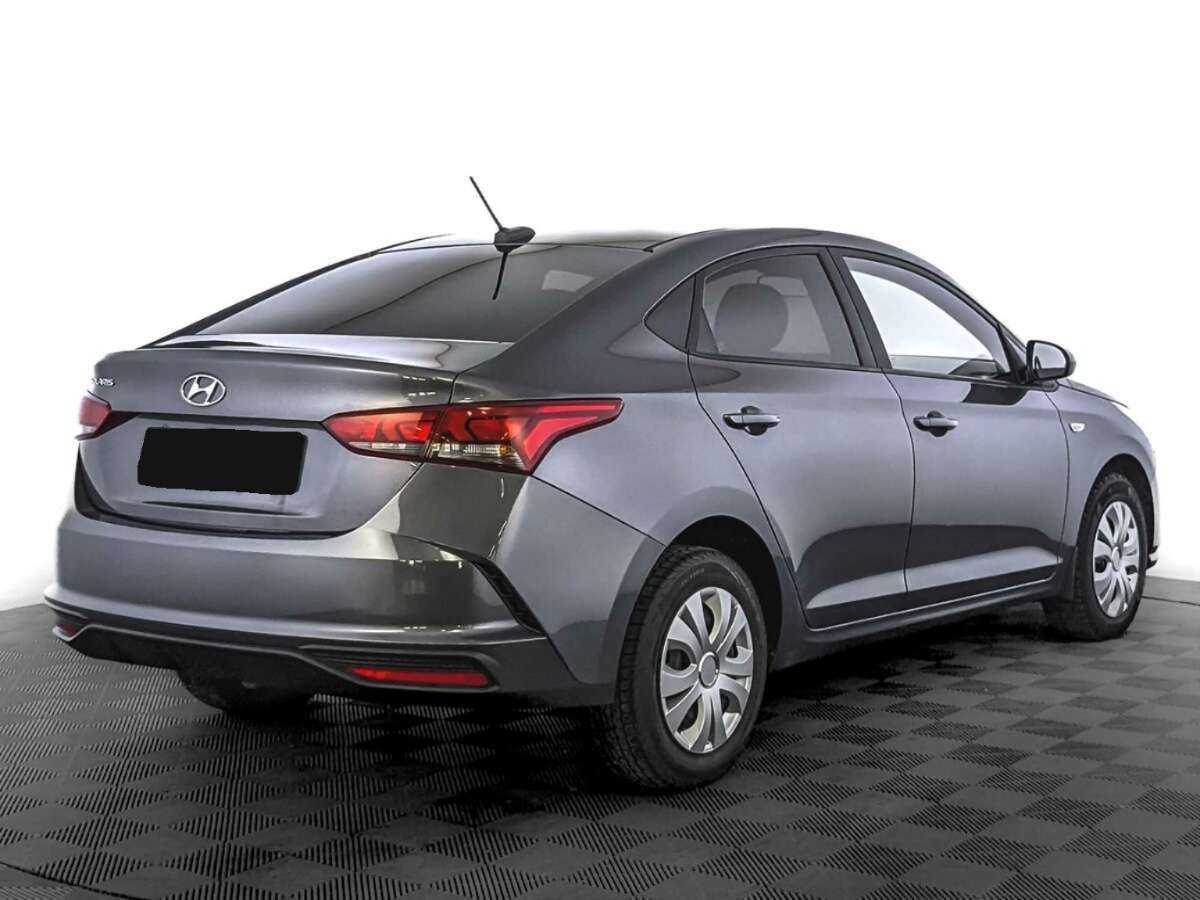 Hyundai Solaris с пробегом — 2021 год. Фото: #4