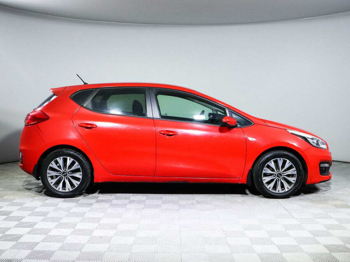 Kia Ceed с пробегом — 2016 год. Фото: #3