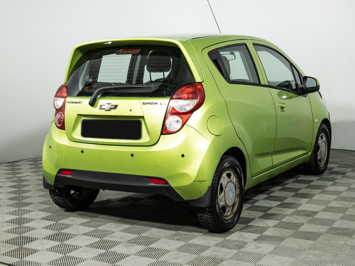 Chevrolet Spark с пробегом — 2012 год. Фото: #4