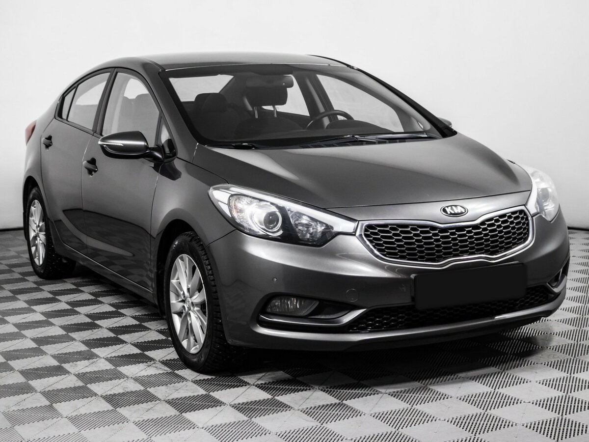Kia Cerato с пробегом — 2016 год. Фото: #2