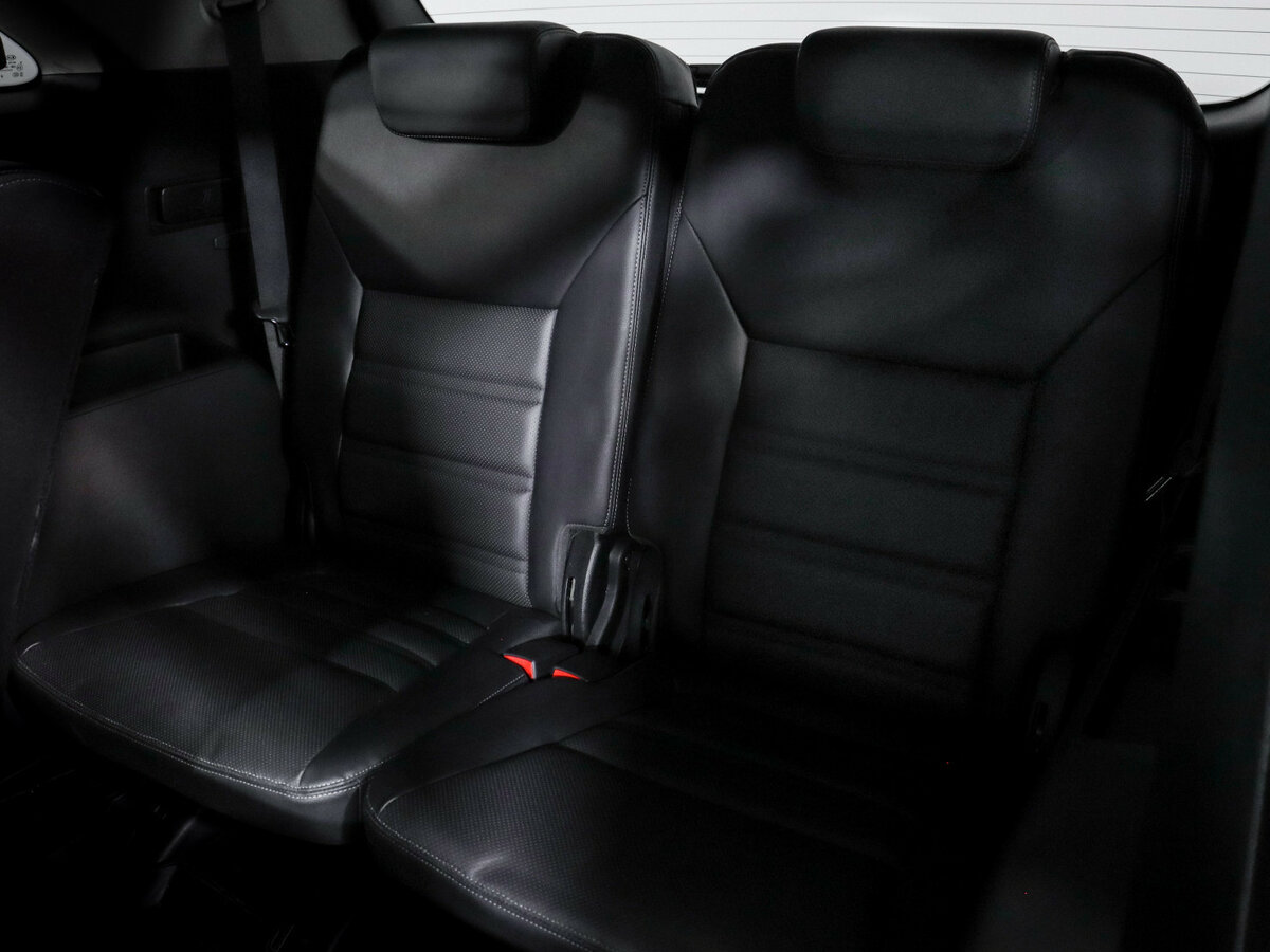 Kia Sorento с пробегом — 2016 год. Фото: #8