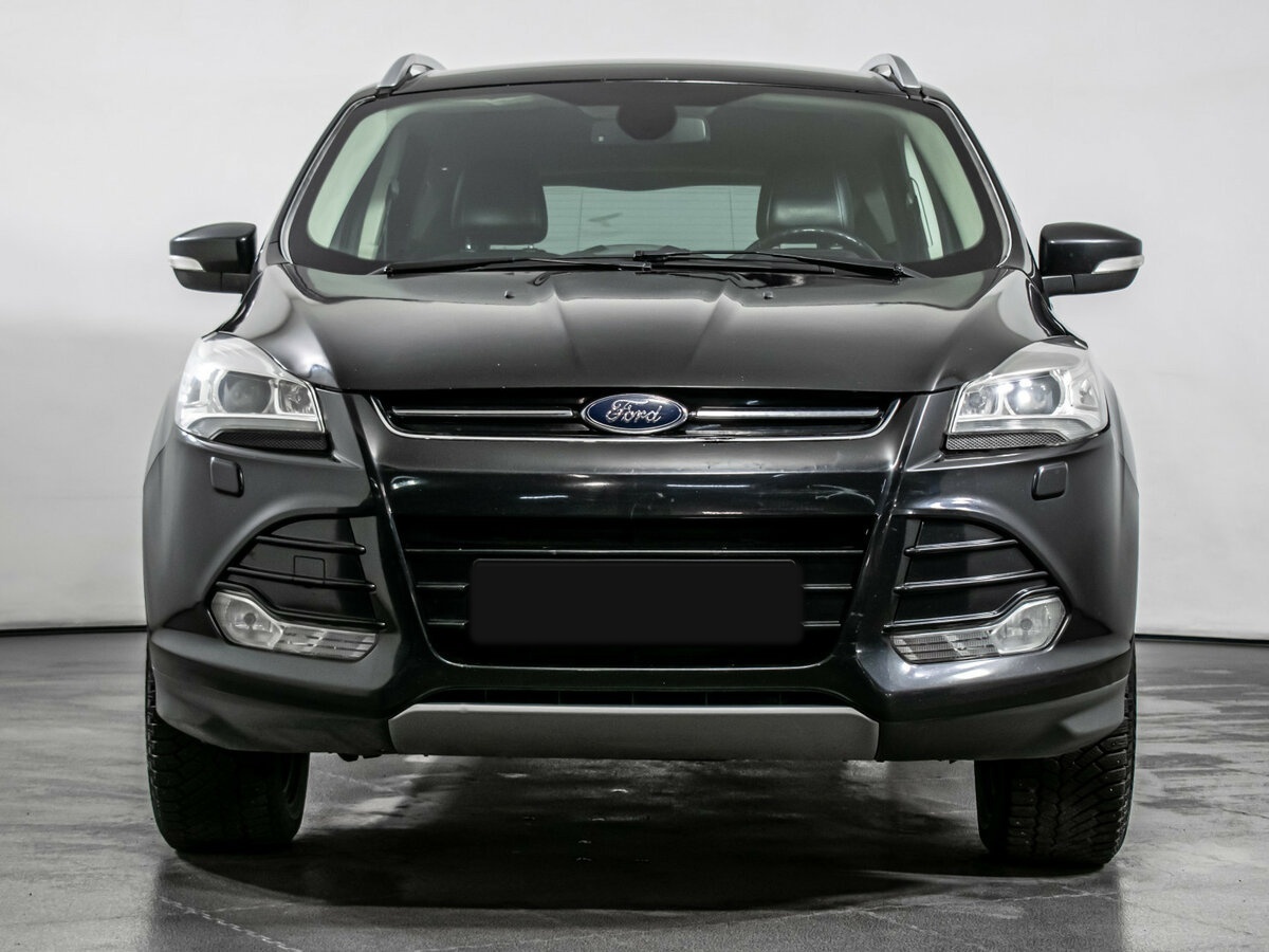 Ford Kuga с пробегом — 2016 год. Фото: #1