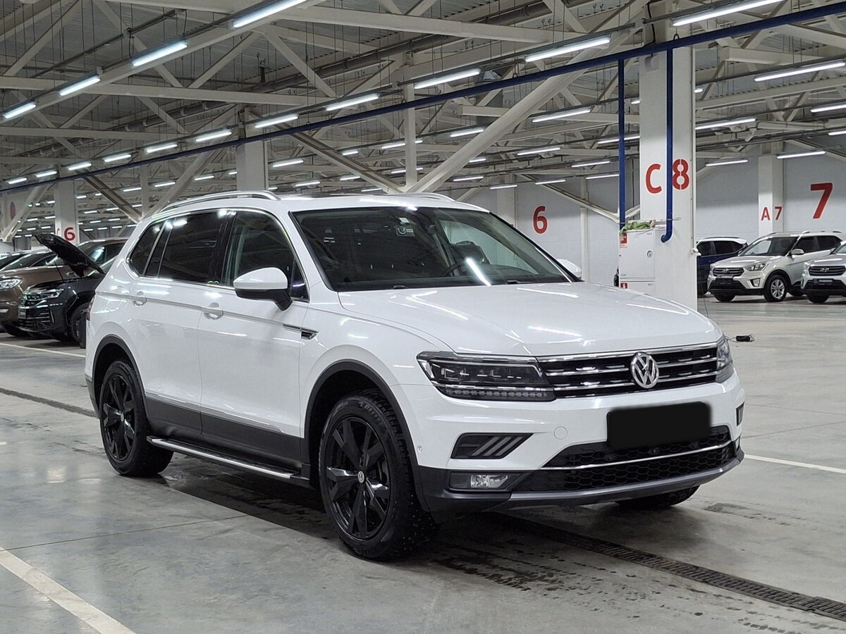 Volkswagen Tiguan с пробегом — 2018 год. Фото: #2