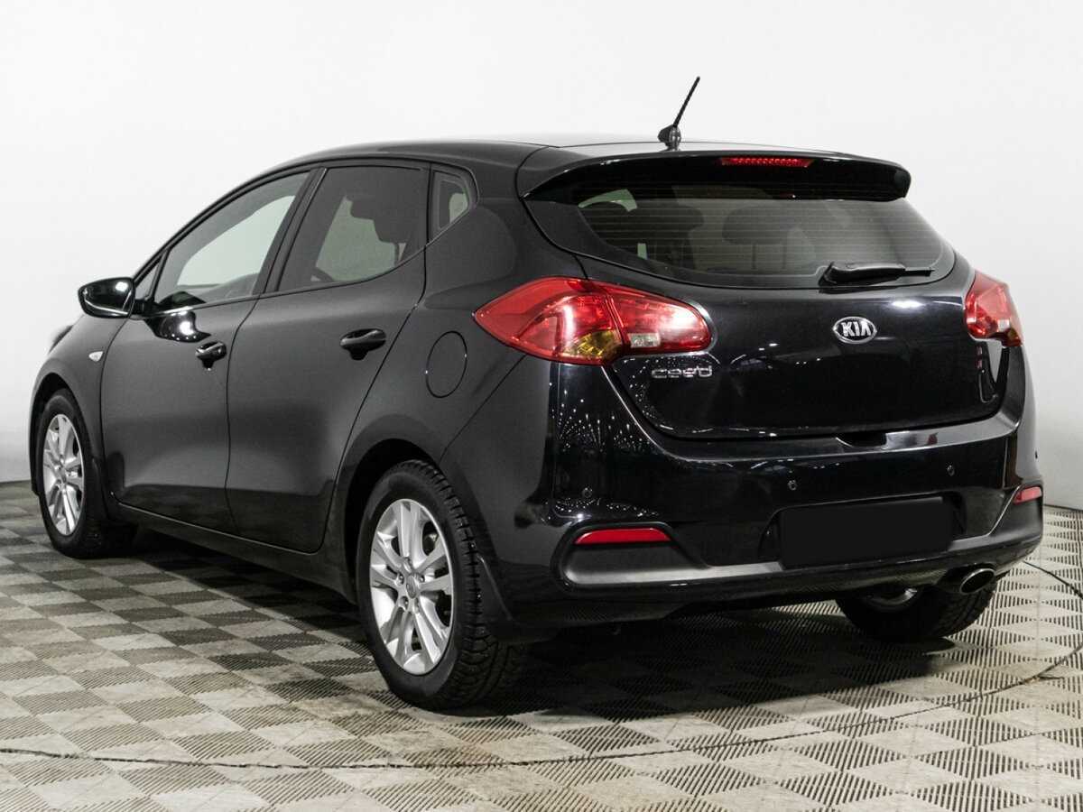 Kia Ceed с пробегом — 2015 год. Фото: #6