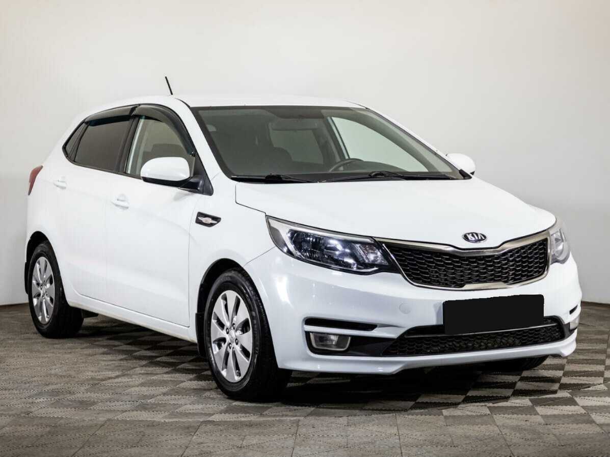 Kia Rio с пробегом — 2017 год. Фото: #2