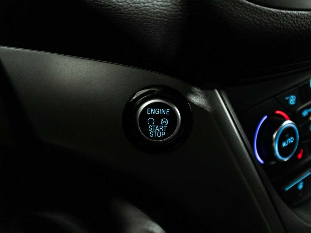 Ford Kuga с пробегом — 2017 год. Фото: #15