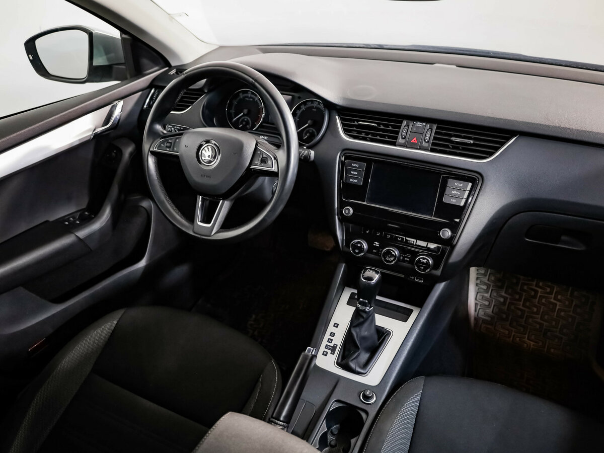 Skoda Octavia с пробегом — 2020 год. Фото: #7