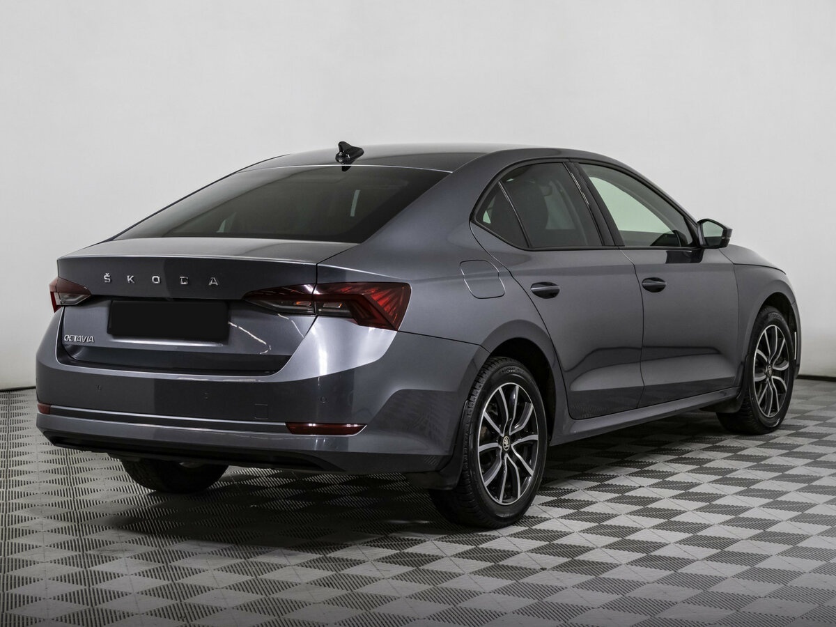 Skoda Octavia с пробегом — 2020 год. Фото: #3