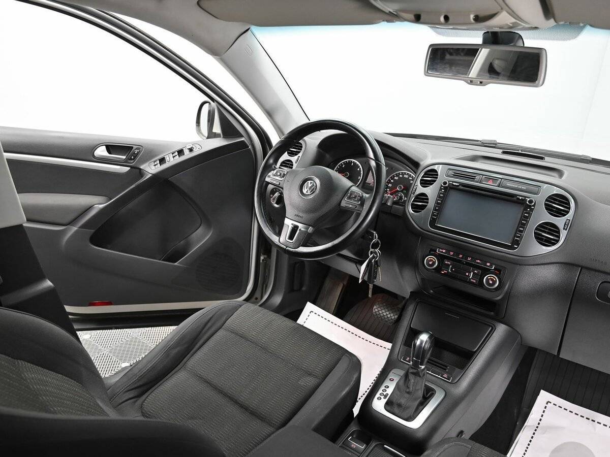Volkswagen Tiguan с пробегом — 2012 год. Фото: #6