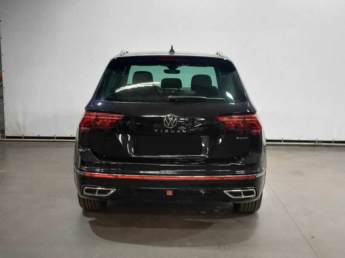 Volkswagen Tiguan с пробегом — 2021 год. Фото: #5