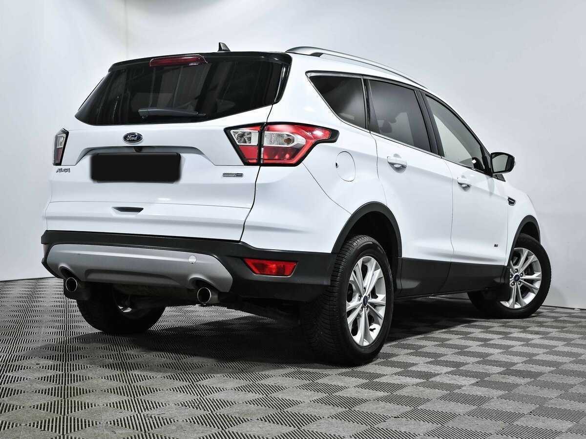 Ford Kuga с пробегом — 2018 год. Фото: #2