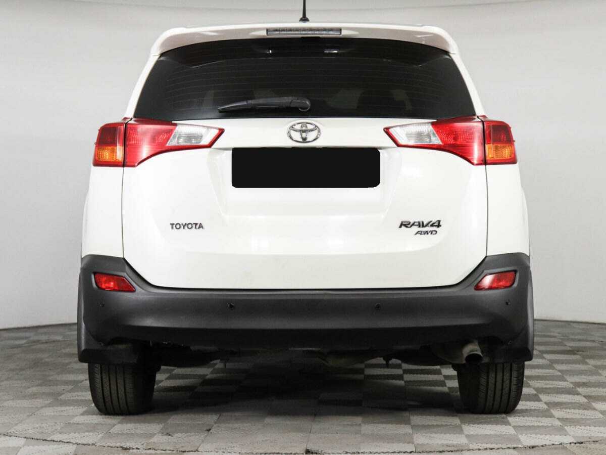 Toyota RAV4 с пробегом — 2014 год. Фото: #5