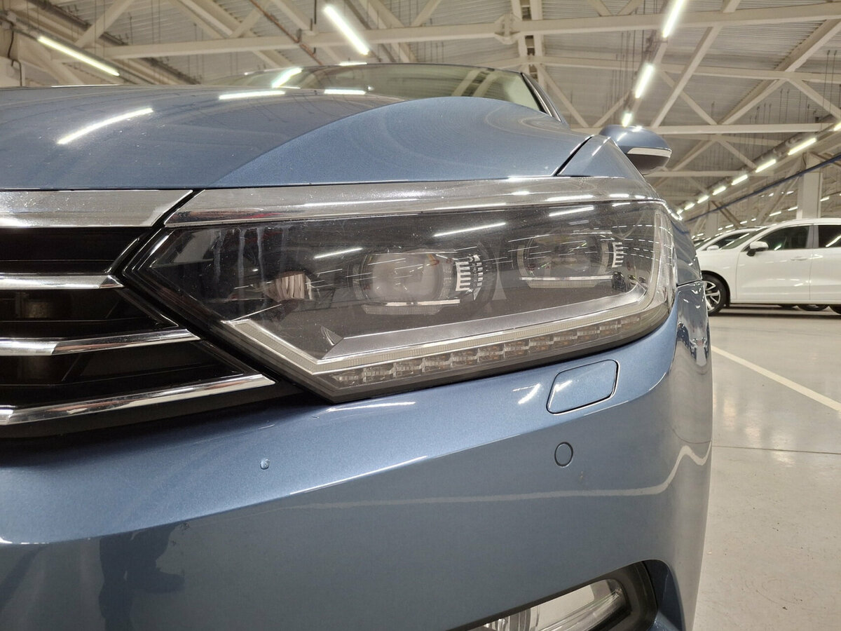 Volkswagen Passat с пробегом — 2018 год. Фото: #15