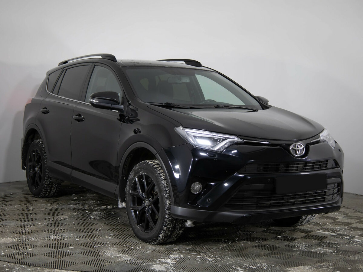 Toyota RAV4 с пробегом — 2019 год. Фото: #2