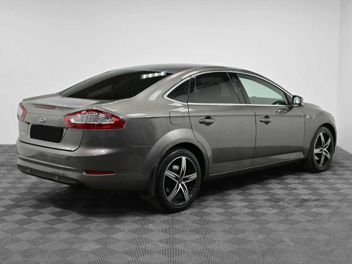 Ford Mondeo с пробегом — 2012 год. Фото: #1