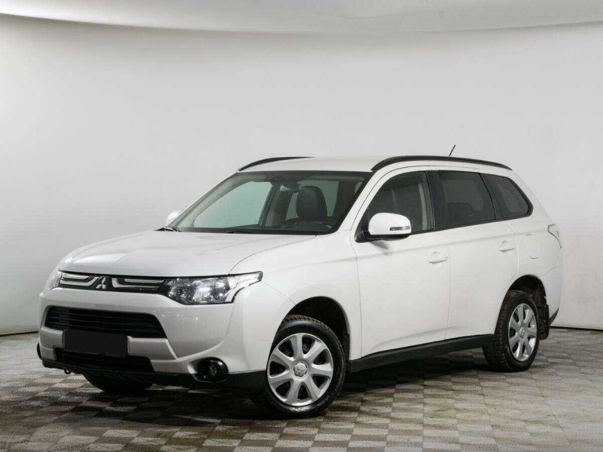 Mitsubishi Outlander с пробегом — 2013 год. Посмотреть фото