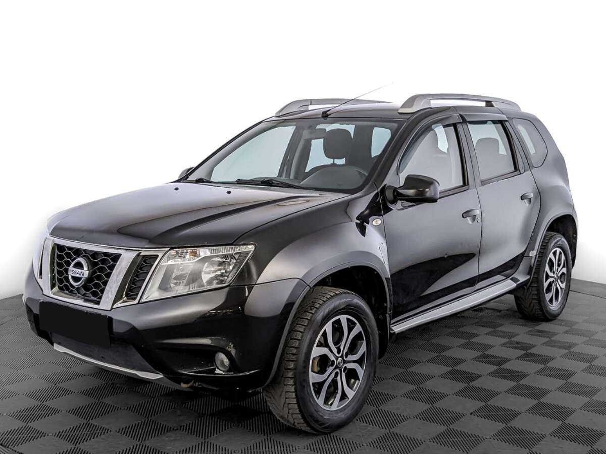 Nissan Terrano с пробегом — 2015 год. Посмотреть фото