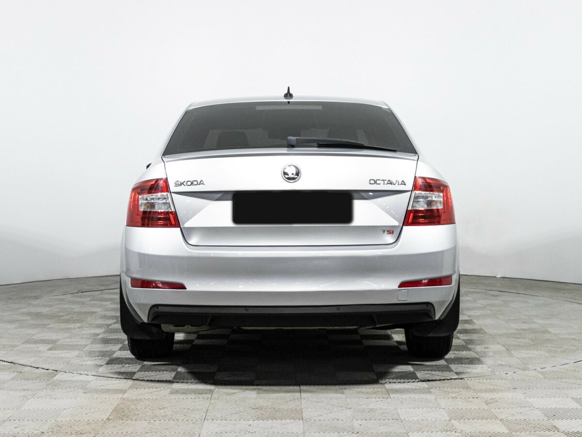 Skoda Octavia с пробегом — 2013 год. Фото: #4