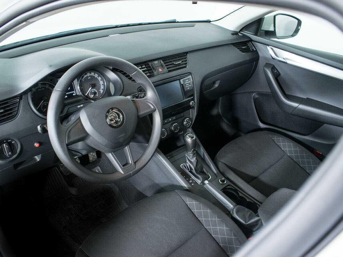 Skoda Octavia с пробегом — 2019 год. Фото: #12