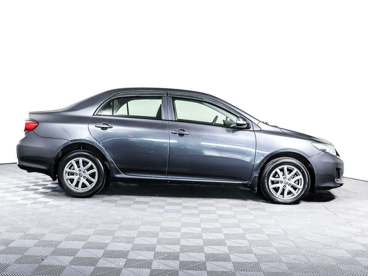Toyota Corolla с пробегом — 2012 год. Фото: #3