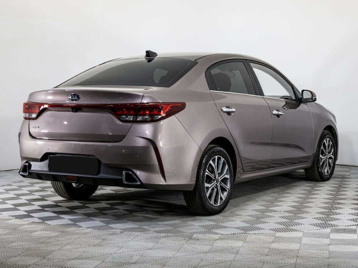Kia Rio с пробегом — 2021 год. Фото: #4