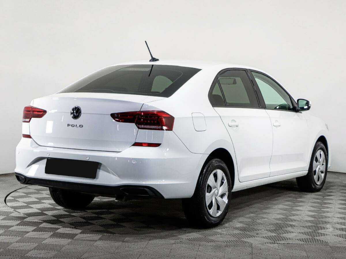 Volkswagen Polo с пробегом — 2021 год. Фото: #3