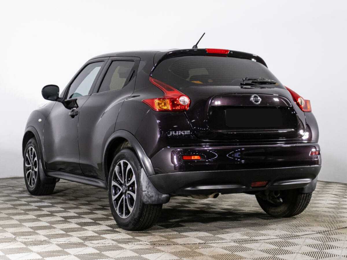 Nissan Juke с пробегом — 2013 год. Фото: #6