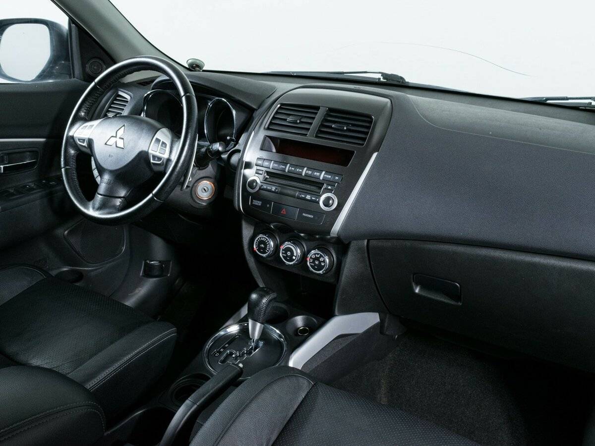 Mitsubishi ASX с пробегом — 2012 год. Фото: #7
