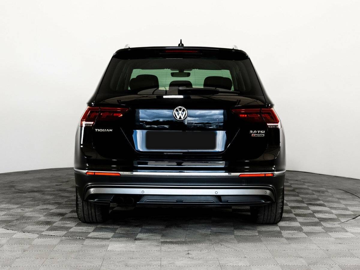 Volkswagen Tiguan с пробегом — 2018 год. Фото: #4