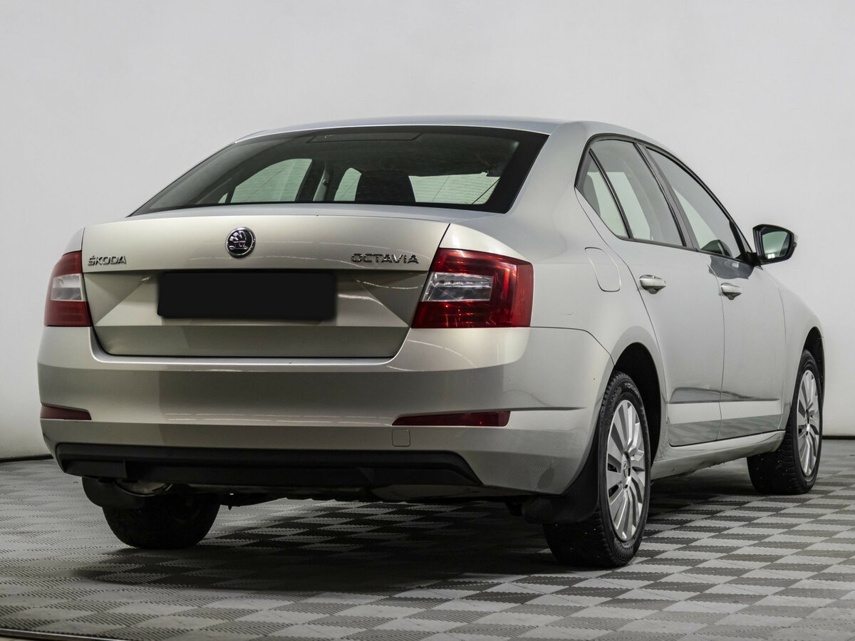 Skoda Octavia с пробегом — 2014 год. Фото: #3