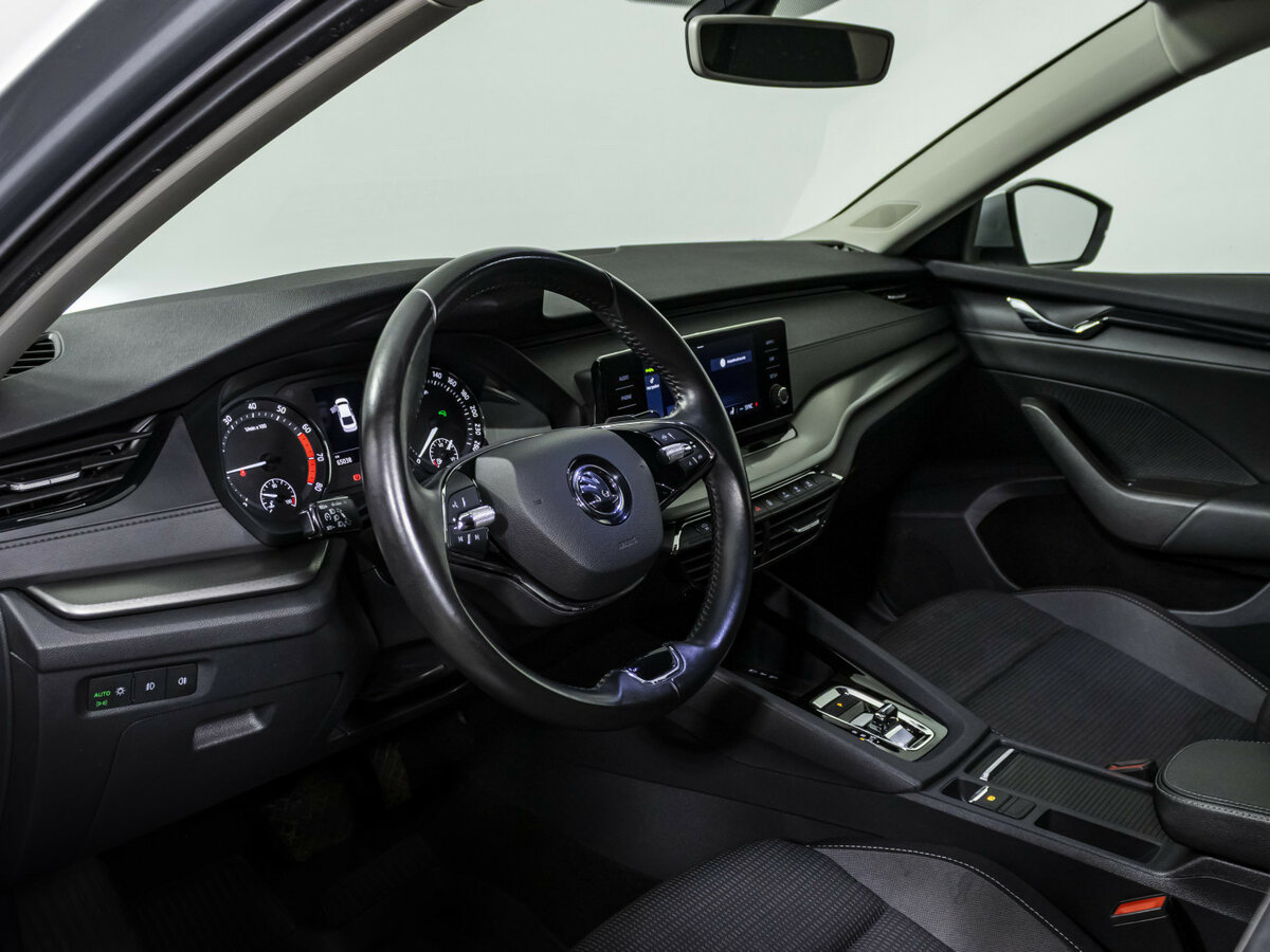 Skoda Octavia с пробегом — 2020 год. Фото: #7