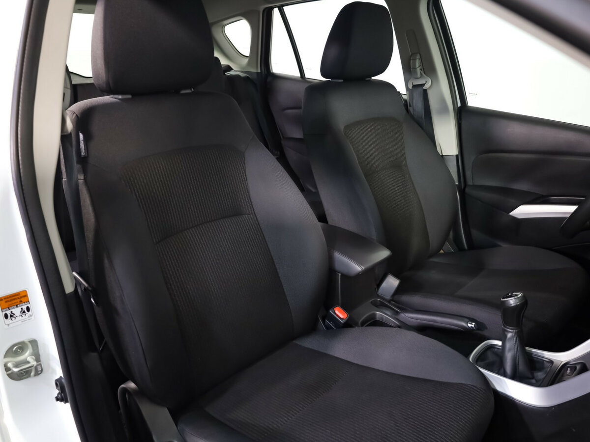 Suzuki SX4 с пробегом — 2017 год. Фото: #15