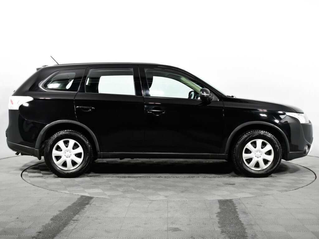 Mitsubishi Outlander с пробегом — 2014 год. Фото: #3
