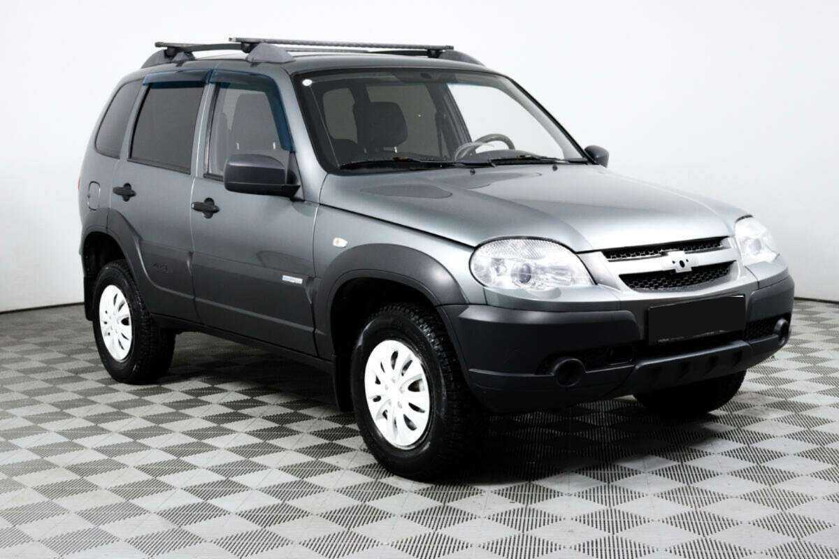 Chevrolet Niva с пробегом — 2014 год. Фото: #2