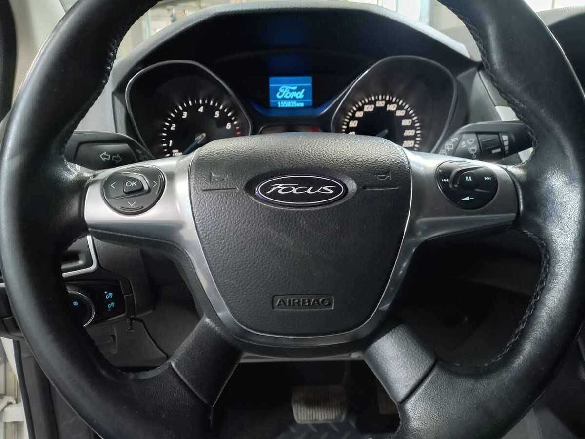 Ford Focus с пробегом — 2014 год. Фото: #11