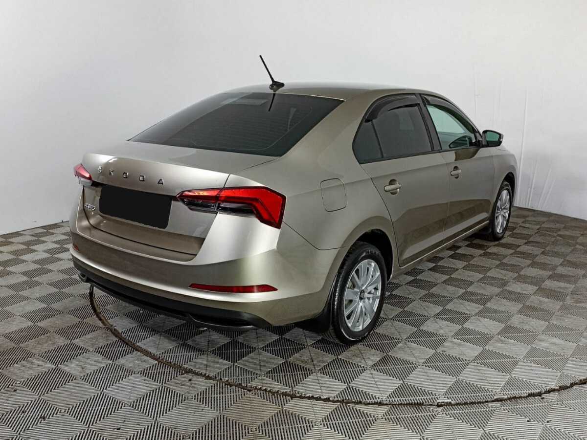 Skoda Rapid с пробегом — 2020 год. Фото: #4