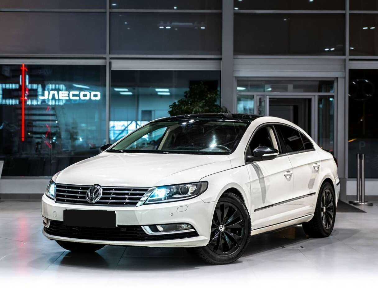 Volkswagen Passat CC с пробегом — 2012 год. Фото: #0