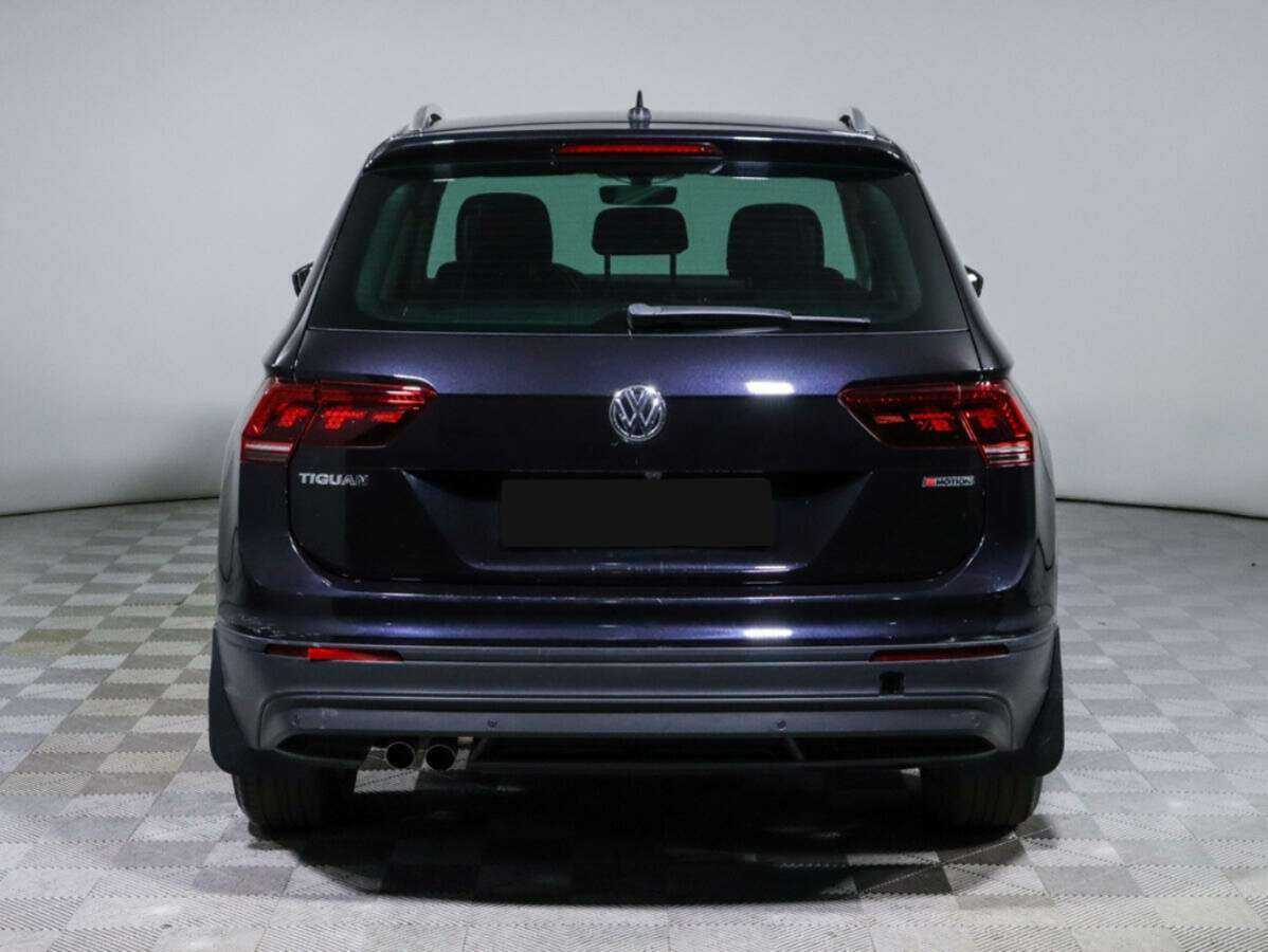 Volkswagen Tiguan с пробегом — 2018 год. Фото: #4