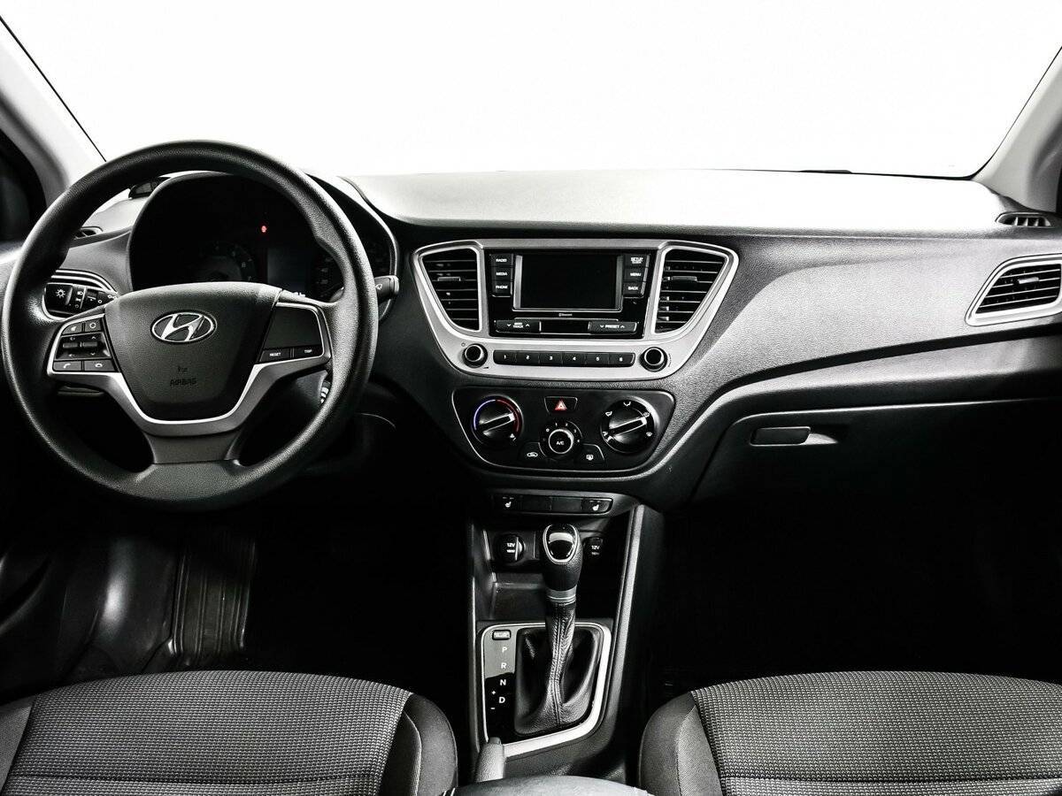 Hyundai Solaris с пробегом — 2020 год. Фото: #10