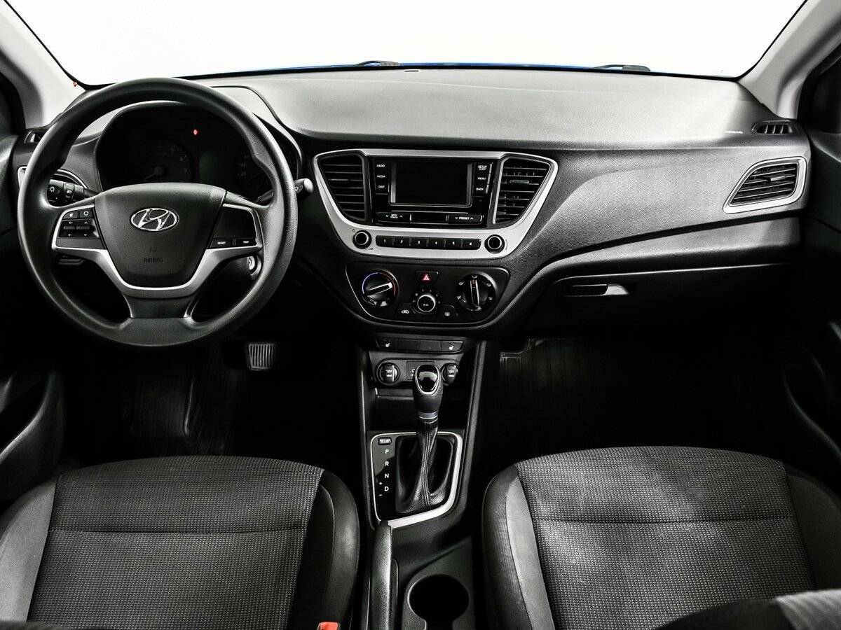 Hyundai Solaris с пробегом — 2017 год. Фото: #10